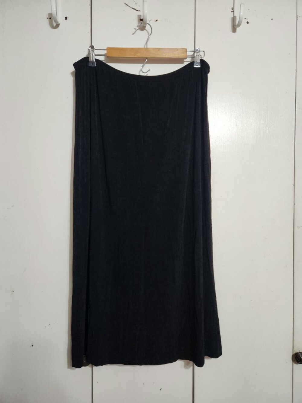 Chico's Travelers Black Slinky Knit Pull-On Elastic Waist Maxi Skirt Size 3 XL